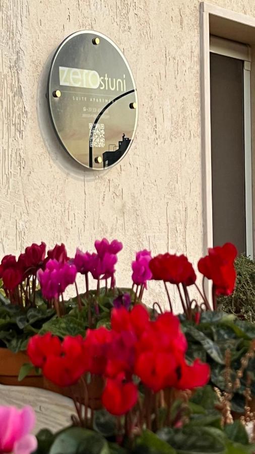 Zerostuni Suite Apartment Kültér fotó